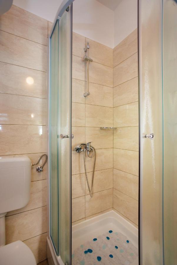 Apartment Studio Close To Sea 克尔克 外观 照片